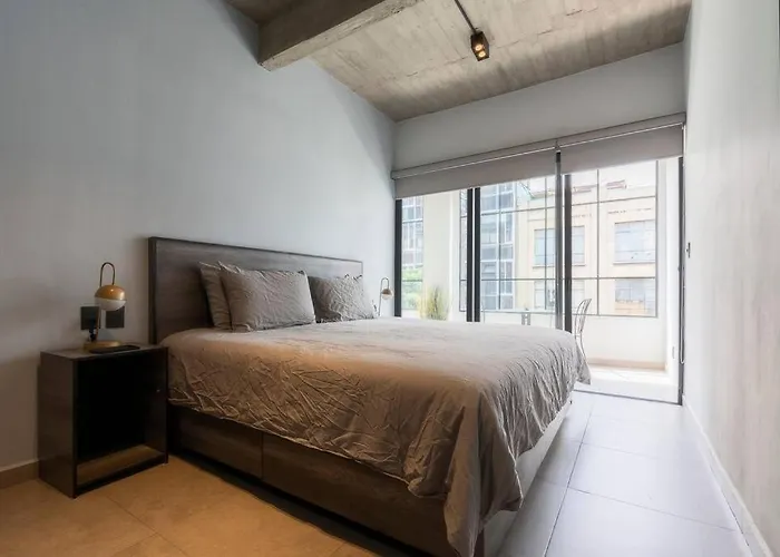 P101 Zocalo Cathedral 2bdrm 2bath Ac Rooftop * Mexico City
